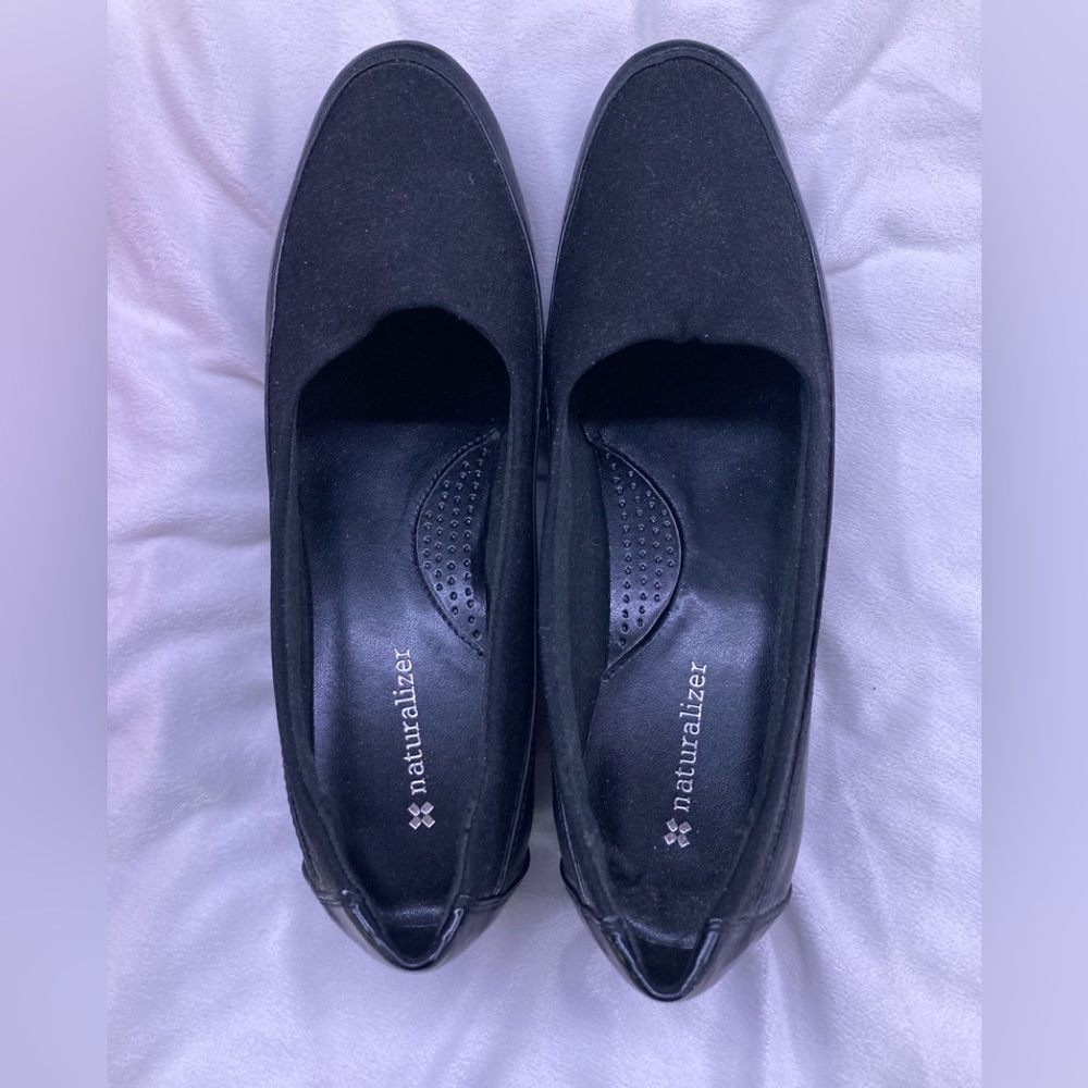 Naturalizer Black Slip on Shoes (Freeway)